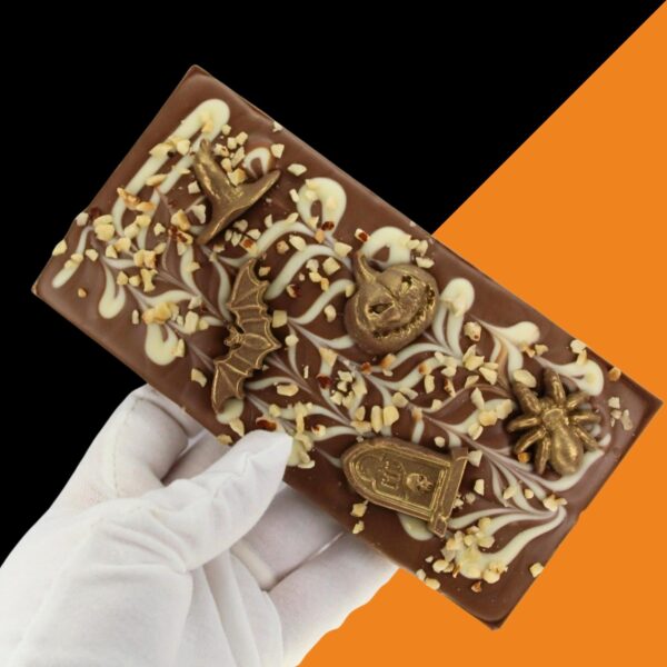 Halloween Hazelnut Cream Chocolate Bar