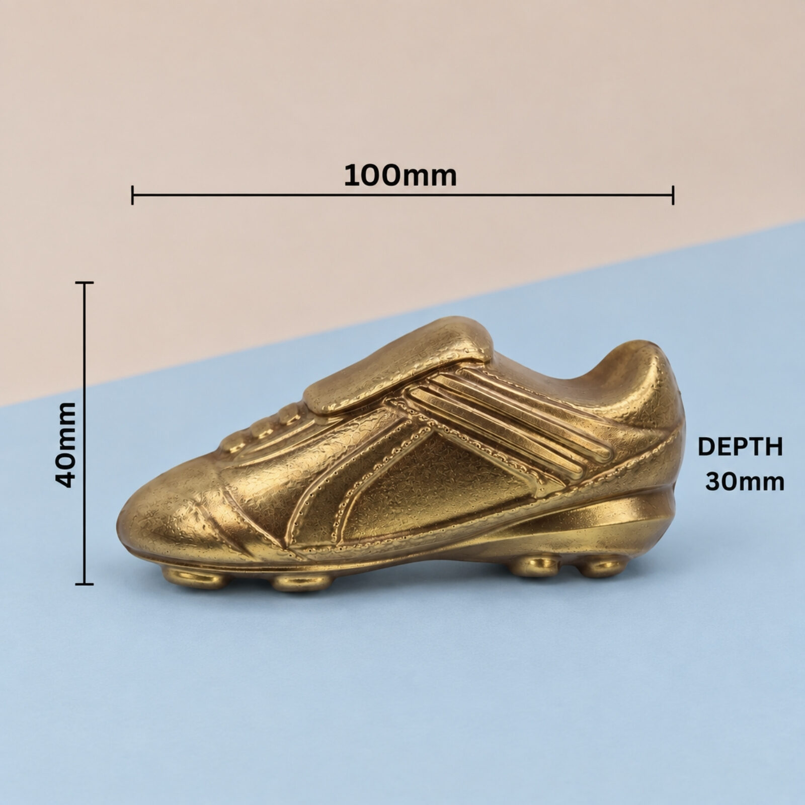 A solid Belgian milk chocolate football boot, expertly crafted with detailed moulded features for a realistic finish. A fantastic chocolate gift for football fans of all ages.