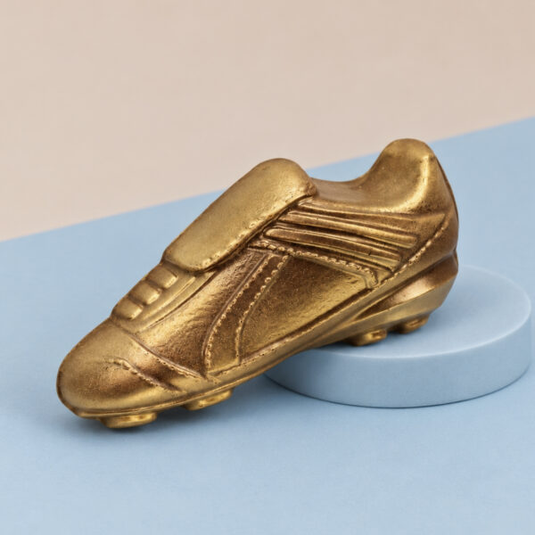 A solid Belgian milk chocolate football boot, expertly crafted with detailed moulded features for a realistic finish. A fantastic chocolate gift for football fans of all ages.